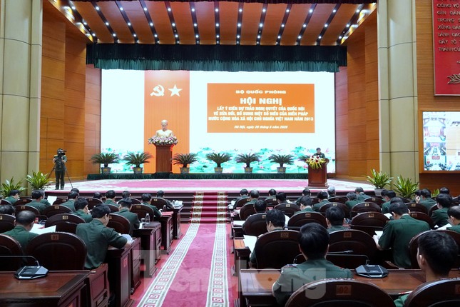 Quân đội đóng góp hơn 415 nghìn ý kiến góp ý sửa đổi, bổ sung Hiến pháp ảnh 4