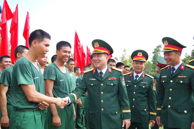 Chiến sĩ Công binh, Hóa học tuyên thệ sẵn sàng chiến đấu dưới Quân kỳ Quyết thắng ảnh 12