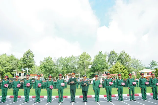 Chiến sĩ Công binh, Hóa học tuyên thệ sẵn sàng chiến đấu dưới Quân kỳ Quyết thắng ảnh 9