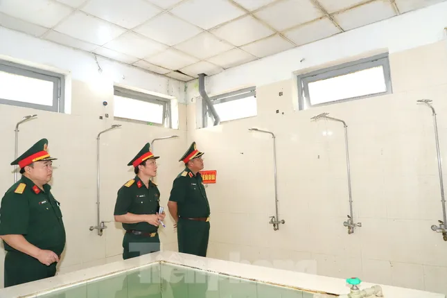 Lực lượng diễu binh A80 của Quân đội luyện tập và hợp luyện tại 5 địa điểm ảnh 2