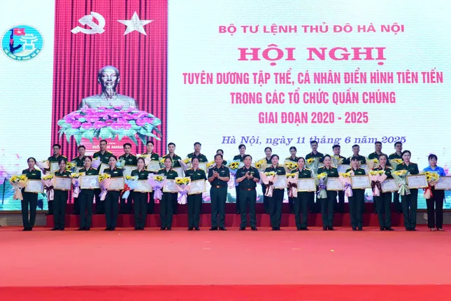 Người lính bảo vệ Thủ đô vượt khó, tiên phong ảnh 3
