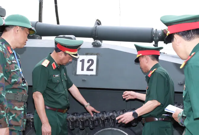 Đảm bảo tốt vũ khí, phương tiện cho diễu binh A80 ảnh 3