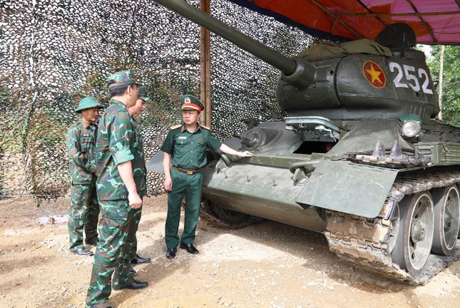 Đảm bảo tốt vũ khí, phương tiện cho diễu binh A80 ảnh 1