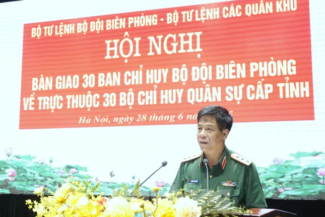 Bàn giao 30 Ban Chỉ huy Bộ đội Biên phòng về Bộ Chỉ huy quân sự cấp tỉnh ảnh 4