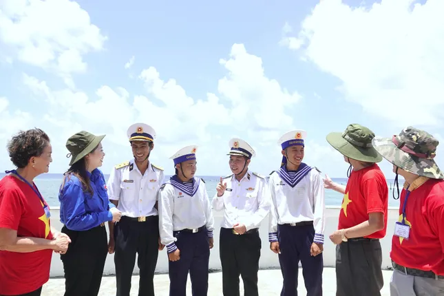 Từ 1/7/2025, quân nhân được nghỉ phép bao nhiêu ngày trong năm? ảnh 1