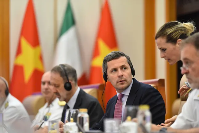 Sẵn sàng tiếp nhận quân nhân Italy sang Việt Nam học tại hai học viện quân sự ảnh 3
