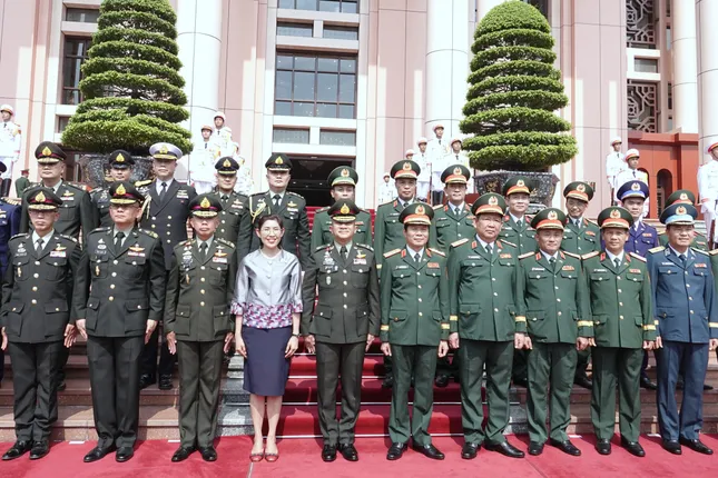Đại tướng Thái Lan đánh giá cao chính sách quốc phòng của Việt Nam ảnh 6