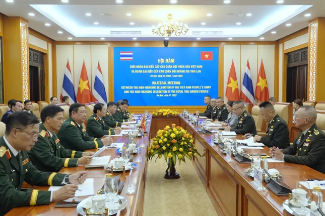 Đại tướng Thái Lan đánh giá cao chính sách quốc phòng của Việt Nam ảnh 9