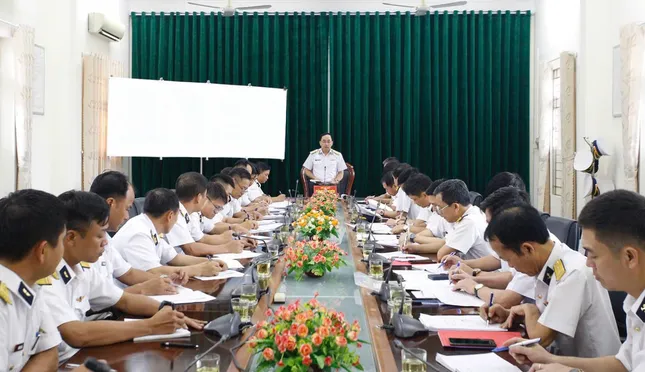 Không quân Hải quân sẽ tham gia diễu binh trên biển ảnh 1