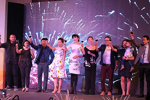 Đêm trao giải “Gặp gỡ Mùa thu 2016”: Không gian điện ảnh đẳng cấp tại Vinpearl Đà Nẵng ảnh 10