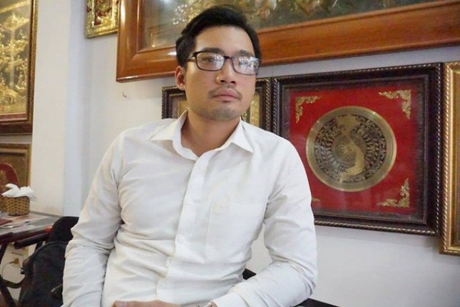 Nữ sinh bị giảng viên khoa Luật quấy rối