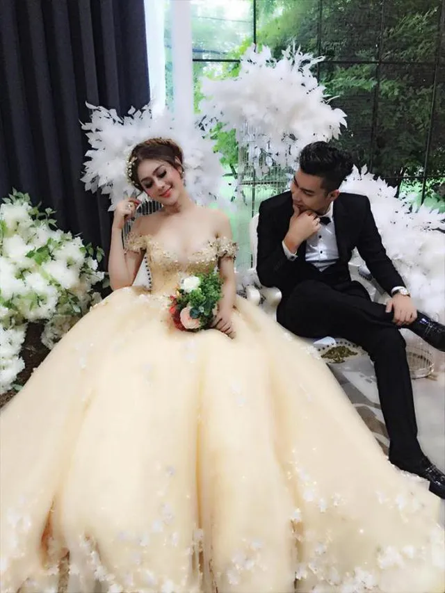 Hôn phu Lâm Chí Khanh chia sẻ bất ngờ về việc yêu người chuyển giới ảnh 1