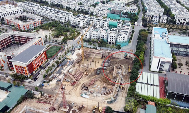 Xử phạt chủ dự án chung cư ‘đất vàng’ ở Hà Nội làm sụt đường ảnh 1