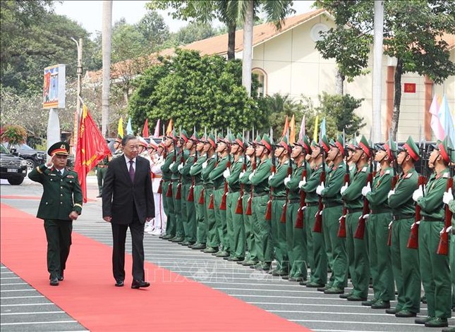 Tổng Bí thư Tô Lâm: Bình Dương phải chuẩn bị đầy đủ hành trang cùng cả nước bước vào kỷ nguyên mới ảnh 1