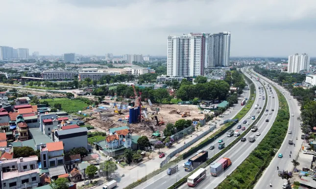 Trái chiều thị trường chung cư Hà Nội: Giá bán tiếp đà tăng trong khi giao dịch giảm ảnh 1