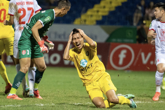 Velizar Popov và Đông Á Thanh Hoá, mặt trái những ồn ào ngoài đường biên ảnh 1