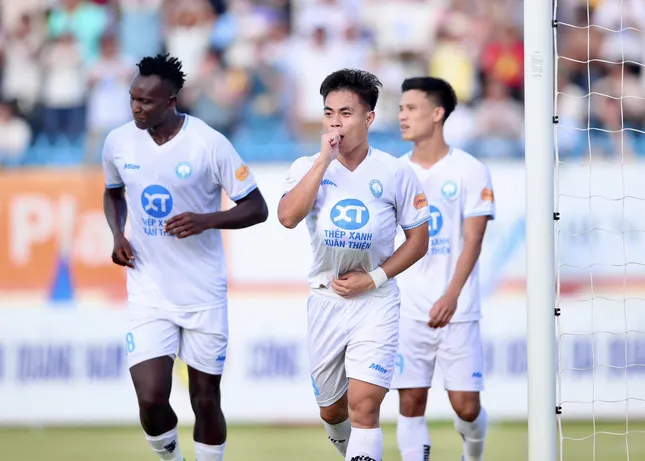 Vòng 25 LPBank V-League 2024/25: Nam Định vô địch sớm, Bình Định lâm nguy ảnh 2
