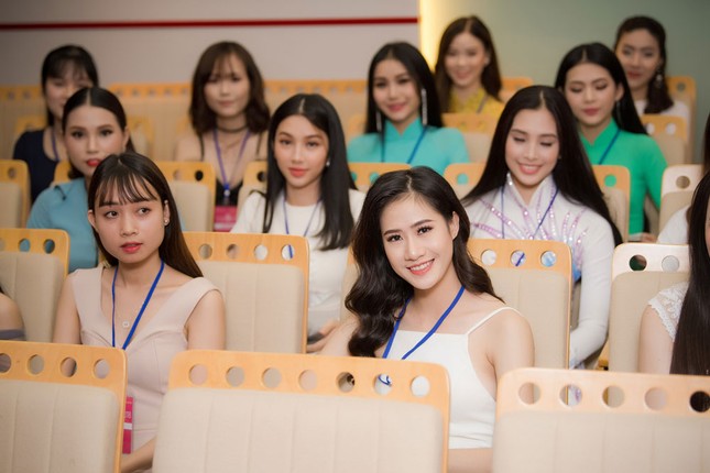 Sôi động ngày sơ khảo Hoa hậu phía Nam ảnh 7