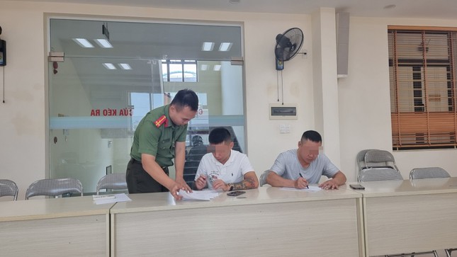 Thực hư tin