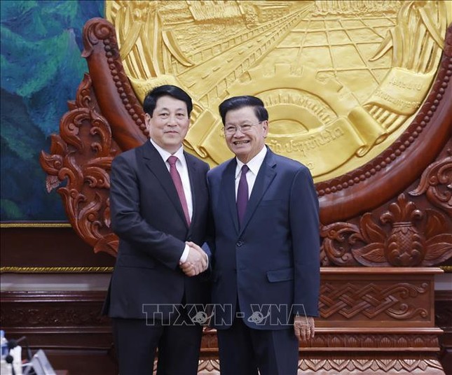 Lễ đón chính thức Chủ tịch nước Lương Cường thăm cấp Nhà nước đến Lào ảnh 7