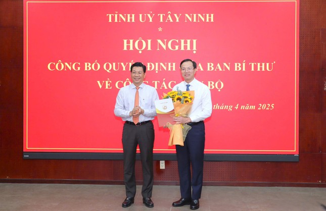 Ban Bí thư Trung ương Đảng chỉ định, chuẩn y nhân sự ở 5 tỉnh, thành ảnh 1
