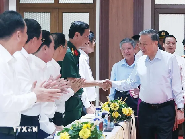 Tổng Bí thư Tô Lâm làm việc với Tỉnh ủy Bến Tre, Trà Vinh và Vĩnh Long ảnh 1