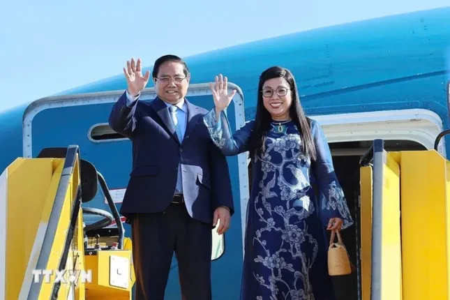 Thủ tướng Phạm Minh Chính về tới Hà Nội, kết thúc tốt đẹp chuyến công tác tại châu Âu ảnh 1