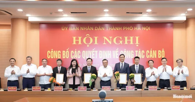 Điều động, bổ nhiệm cán bộ chủ chốt ở Hà Nội và 3 tỉnh ảnh 1