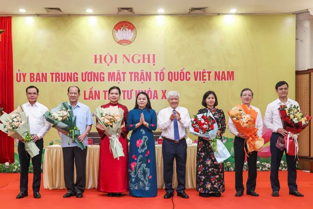 Hiệp thương cử 6 Phó Chủ tịch Uỷ ban Trung ương Mặt trận Tổ quốc Việt Nam ảnh 1