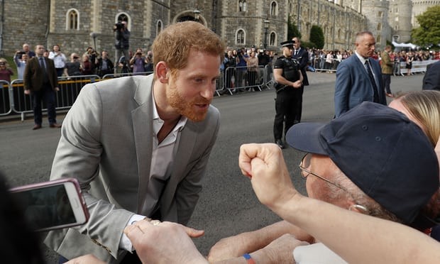 Hoàng tử Harry và Meghan Markle làm gì vào đêm cuối trước hôn lễ? ảnh 1