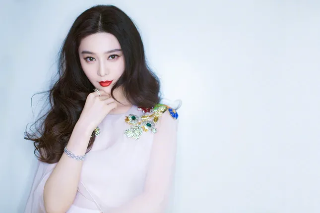 Những sự kiện chấn động showbiz Hoa ngữ năm 2018 ảnh 2