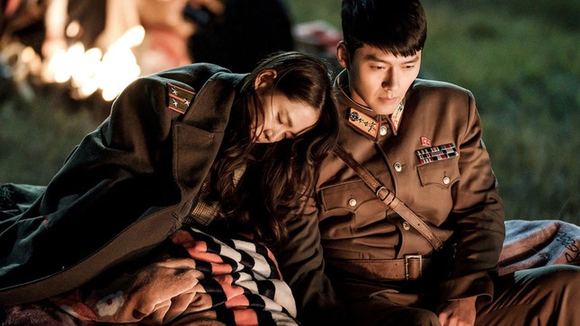 Song Hye Kyo là sao nữ duy nhất lọt top 5 diễn viên Hàn Quốc được yêu thích ảnh 5