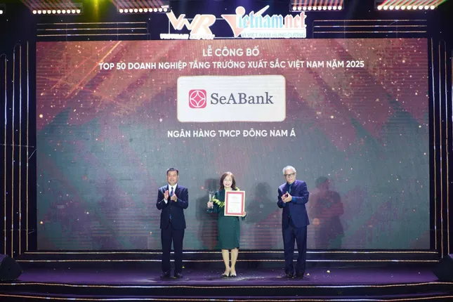 SeABank tăng 173 bậc trong bảng xếp hạng FAST500- Ảnh 1. SeABank tăng 173 bậc trong bảng xếp hạng FAST500- Ảnh 1.