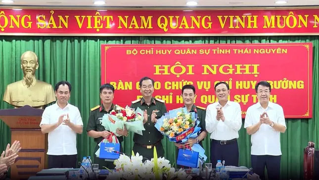 Bản tin 8H: Bộ trưởng Bộ Quốc phòng bổ nhiệm nhân sự ảnh 1