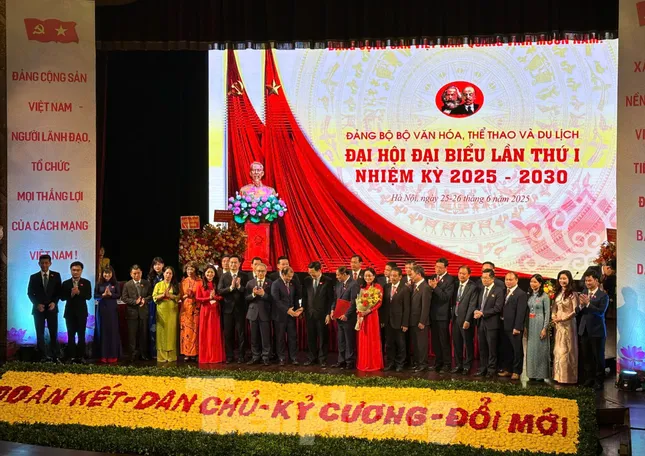 NSND Xuân Bắc nhận thêm nhiệm vụ mới ảnh 2