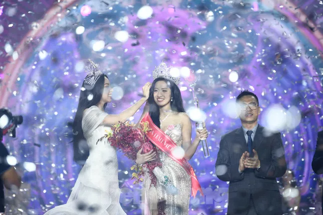 Hà Trúc Linh đăng quang Hoa hậu Việt Nam 2024 ảnh 2