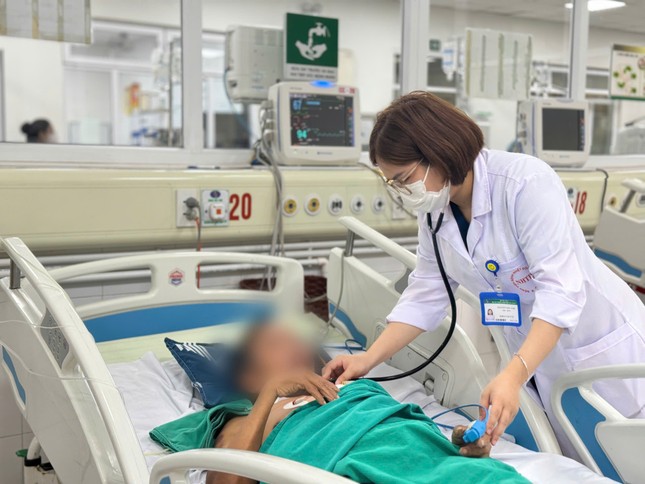 Người đàn ông xơ gan vì rượu còn viêm màng não do nhiễm loại nấm cực kì nguy hiểm ảnh 1