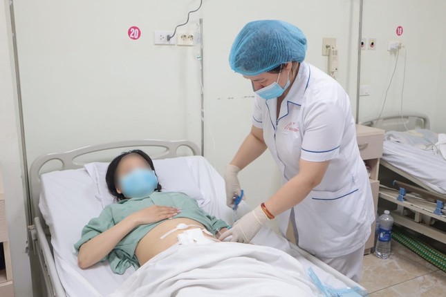 Cô gái trẻ suýt mất mạng vì vỡ ruột thừa do thói quen cực nhiều người Việt thường xuyên làm ảnh 1