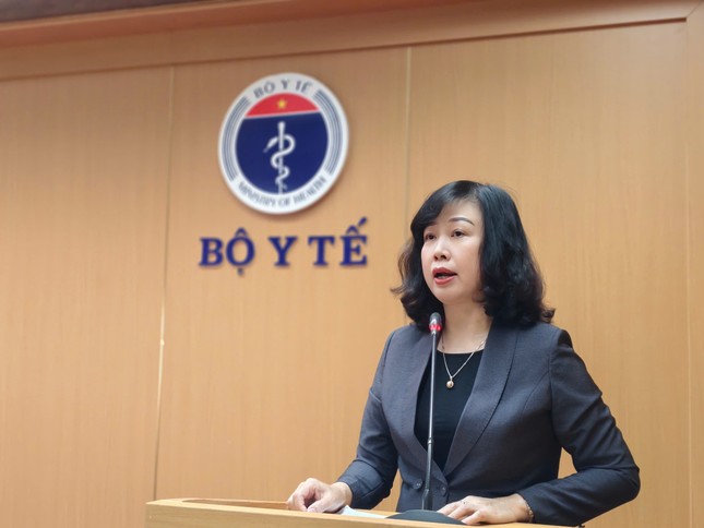 Bộ trưởng Bộ Y tế: Người dân hoang mang, không biết đâu là hàng thật, hàng giả ảnh 1