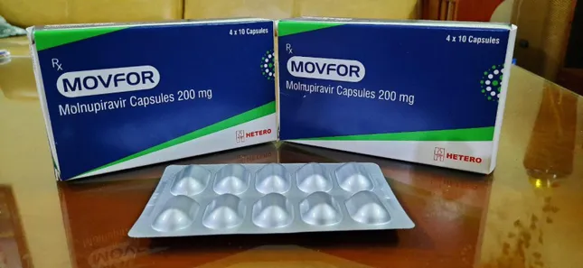 COVID-19 gia tăng trở lại, Bộ Y tế yêu cầu đảm bảo đủ thuốc điều trị ảnh 1