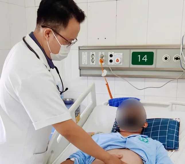 Dịch sốt xuất huyết diễn biến phức tạp, ca mắc tăng ảnh 1