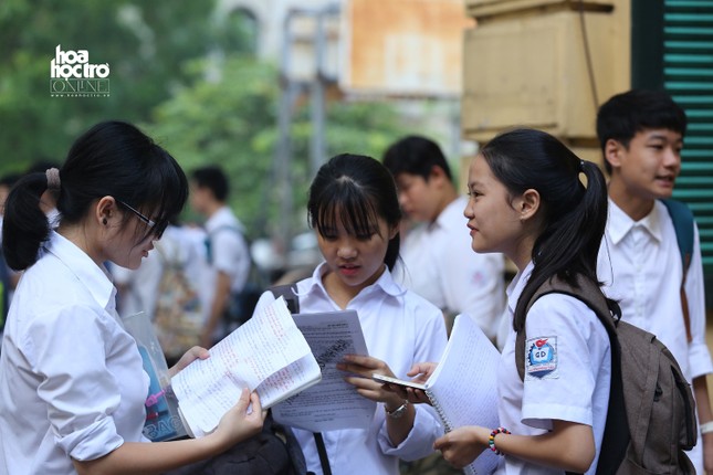 Hội "khỉ vàng" 2K4 ơi, đây chính là những ghi nhớ bạn cần trước kỳ tuyển sinh vào 10! ảnh 1