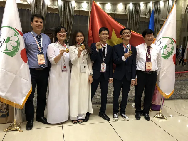 Cậu học trò nhỏ giành HCV Sinh học quốc tế đầu tiên cho trường chuyên Lam Sơn ảnh 1