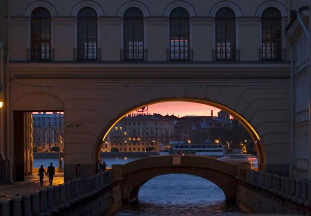 Khám phá vẻ đẹp kỳ ảo của những đêm trắng ở St Petersburg ảnh 5