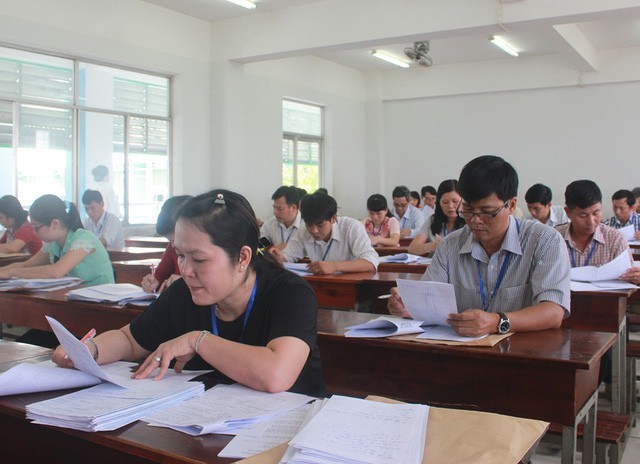 Năm 2019 sẽ tổ chức chấm thi THPT Quốc gia theo cụm ảnh 1