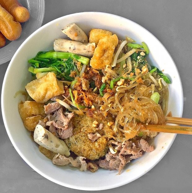 5 món ăn vặt "càng trộn càng ghiền" khiến bạn không thể bỏ qua khi đi ăn hàng cuối tuần ảnh 13