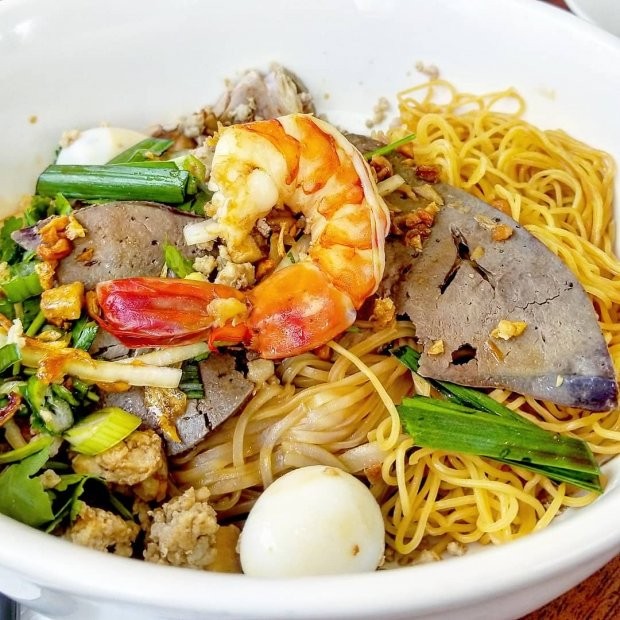 5 món ăn vặt "càng trộn càng ghiền" khiến bạn không thể bỏ qua khi đi ăn hàng cuối tuần ảnh 6