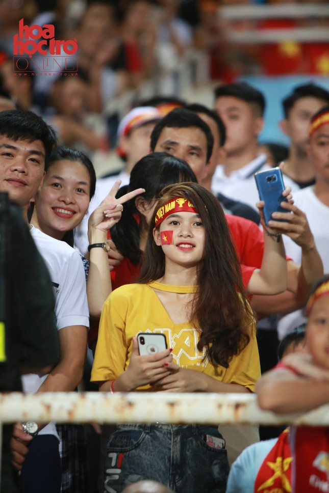Hòa kịch tính Uzbekistan, U23 Việt Nam lên ngôi vô địch Cúp Tứ hùng 2018 ảnh 9