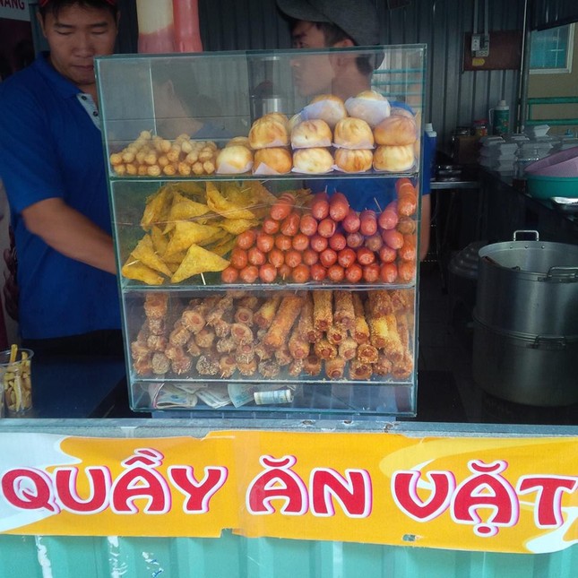 Căng tin trường người ta: Cả một "trời” món ngon lại thêm combo tổ chức liên hoan xịn đét ảnh 10
