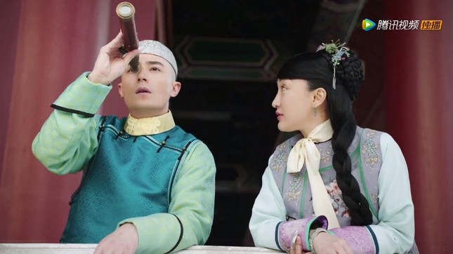 "Như Ý truyện" bị "mất điểm" vì để Hoắc Kiến Hoa, Châu Tấn "cưa sừng làm nghé", ăn mặc màu mè ảnh 2